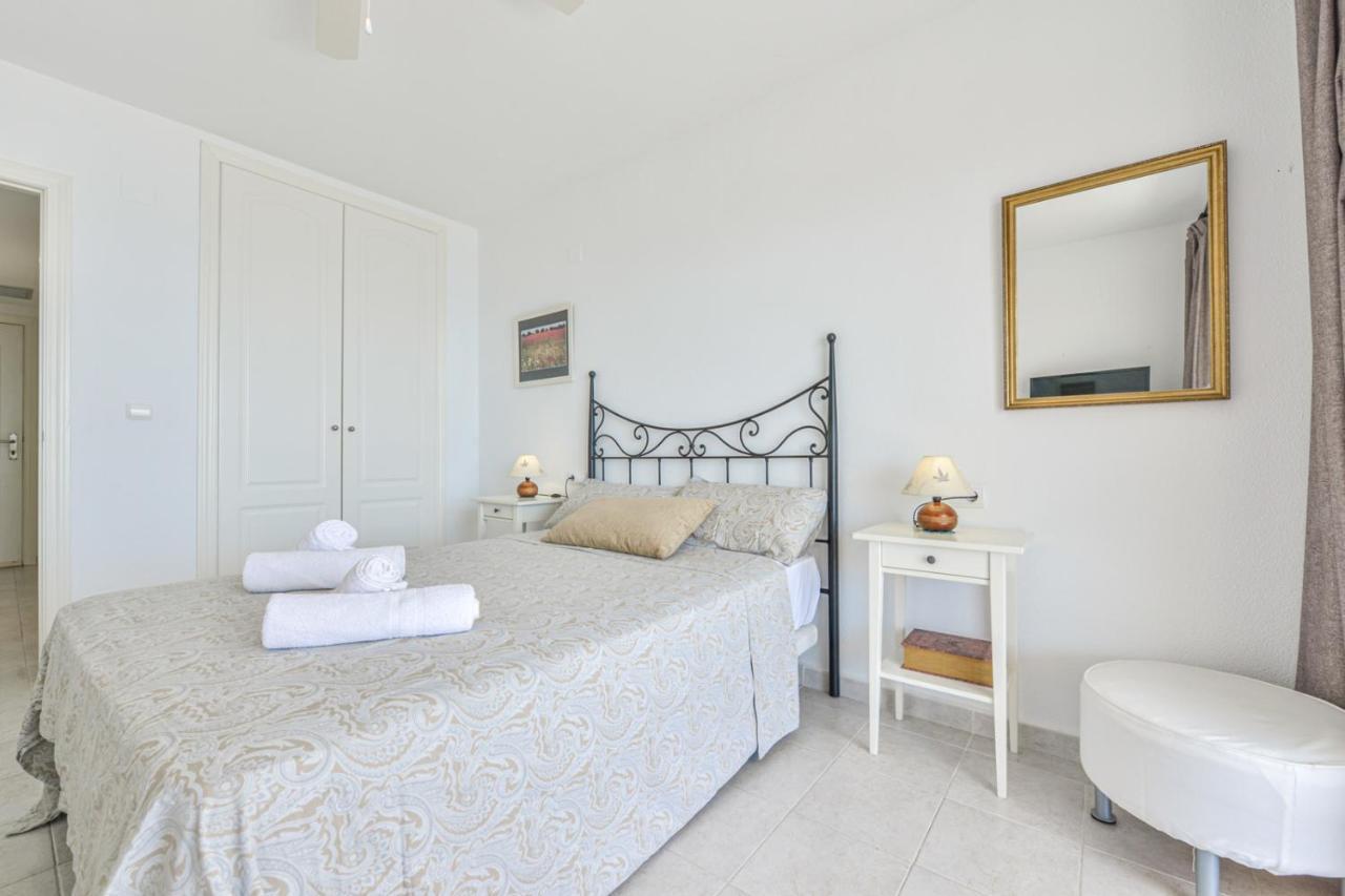 Apartamento Sandra Beach Lejlighed Calpe Eksteriør billede